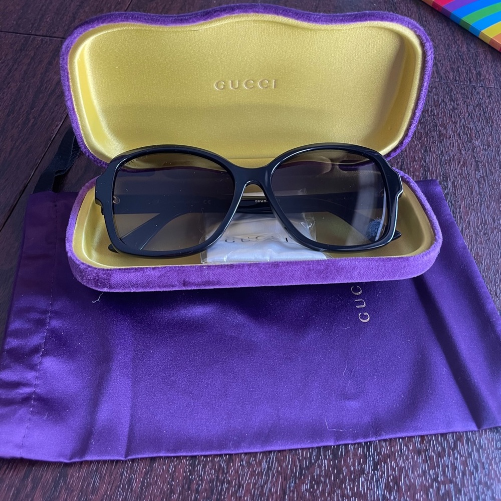 Gucci sunglasses